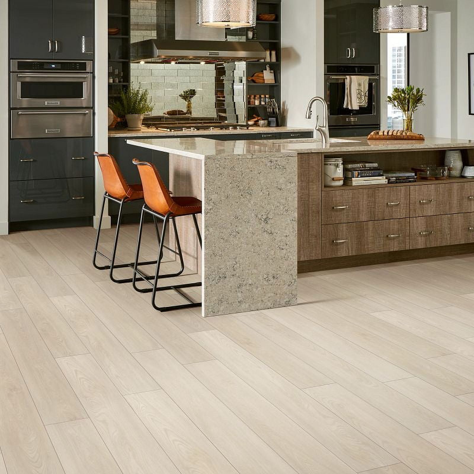 Champion, 7 in. x 48 in. Color Beige Oak, Luxury Vinyl Plank Flooring  (18.91 sq. ft. / Carton) 