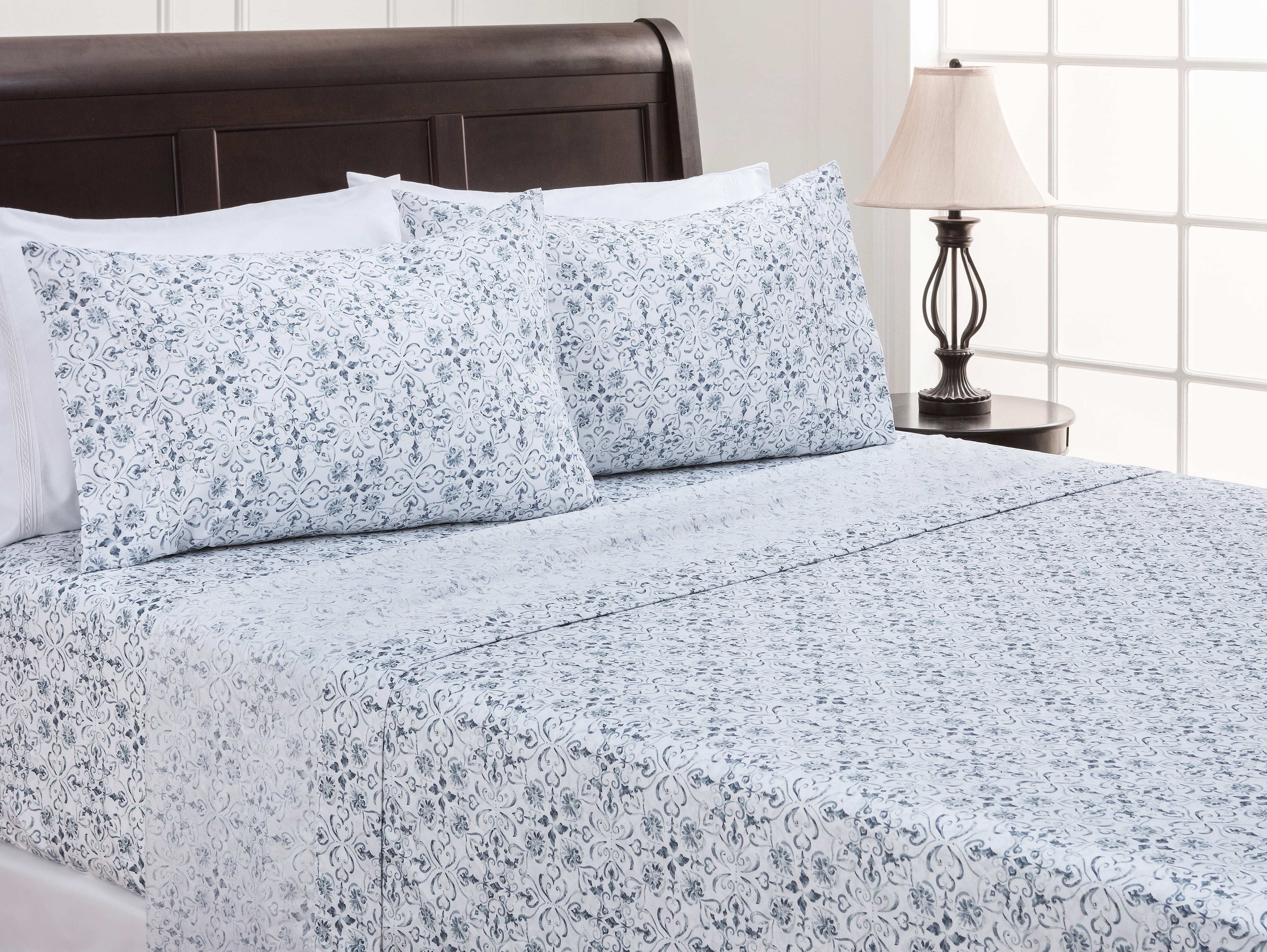 Blue and White Queen Microfiber Printed Sheet Set