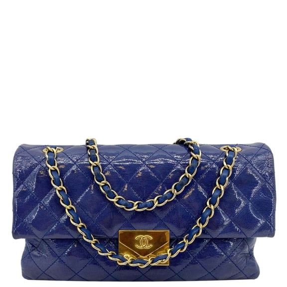 Pre-Owned Chanel Envelope Lock 3 Small Quilted Patent Leather Shoulder Bag Blue