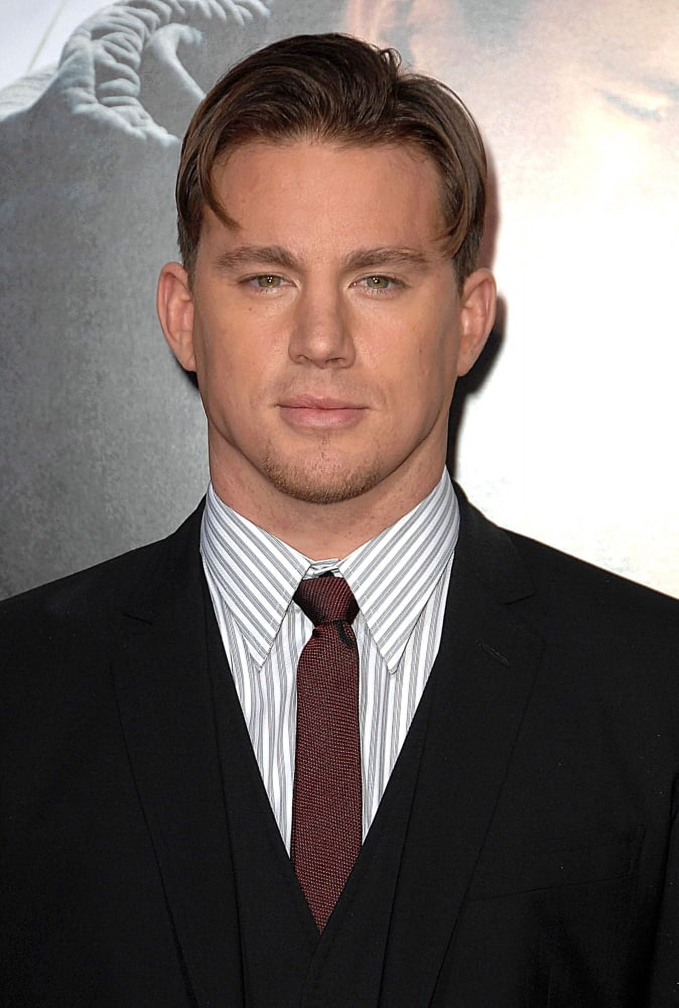 Channing Tatum At Arrivals For Dear John World Premiere Canvas Art - (16 x 20)
