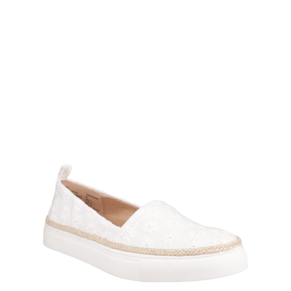 Chaps Women’s Cora Slip On Sneakers