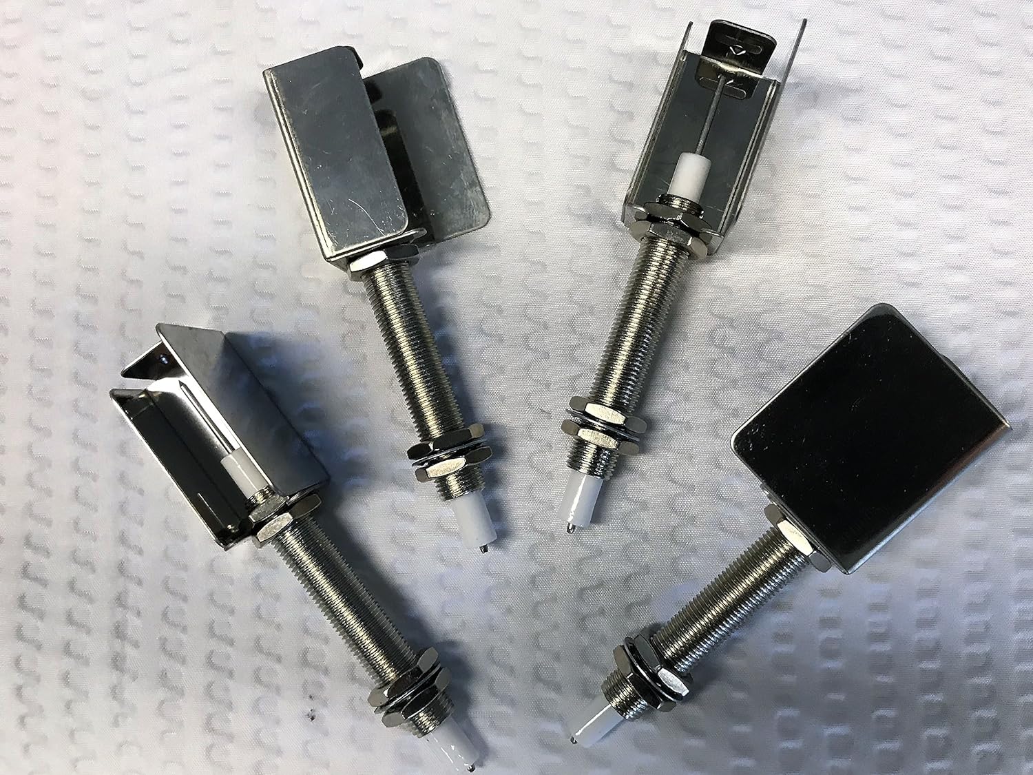 Charbroil Grand Hall Baker Chef Gas Grill Ceramic Ignitor Collector Box