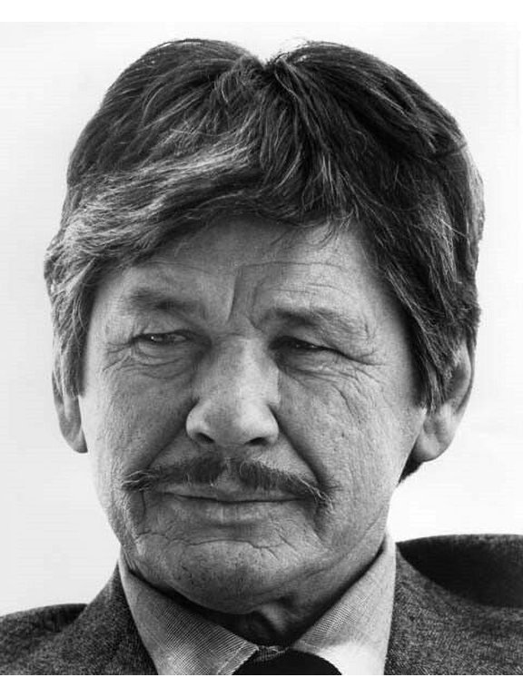 Charles Bronson as Paul Kersey portrait 1974 Death Wish 8x10 inch photo
