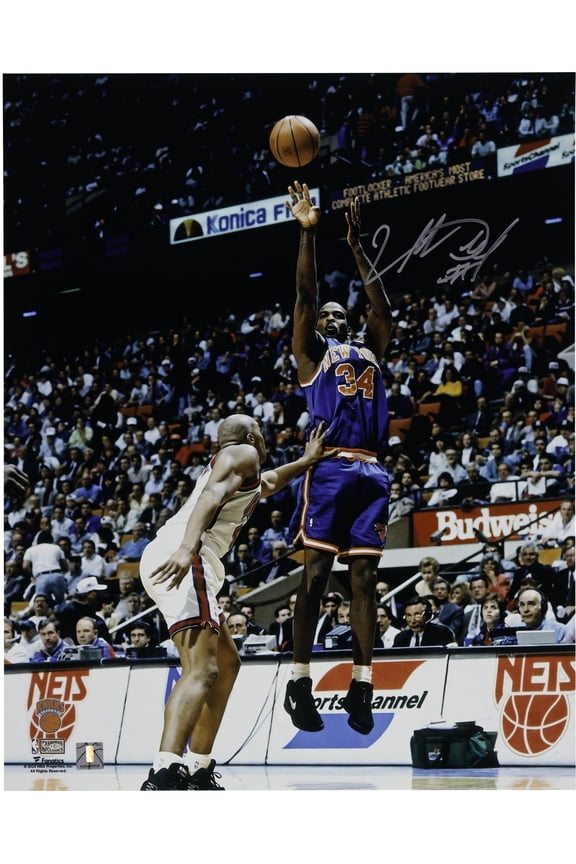 Charles Oakley New York Knicks Autographed 16" x 20" Shooting vs. Milwaukee Bucks Photograph - Fanatics Authentic Certified