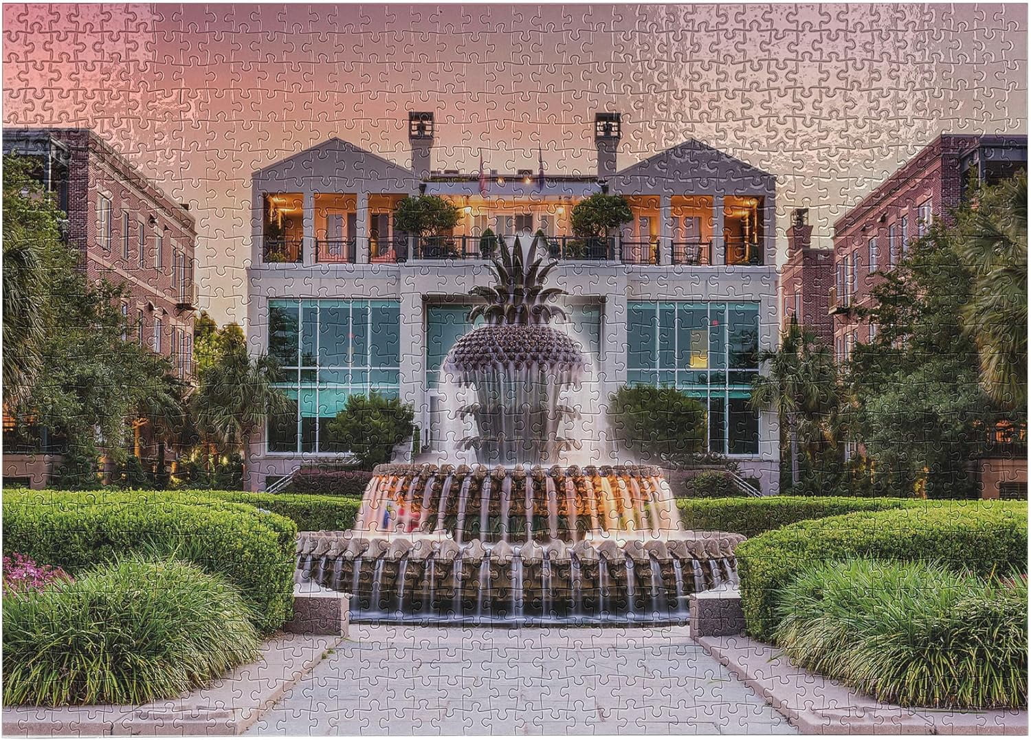Charleston South Carolina USA The Waterfront Park Pineapple Fountain ...