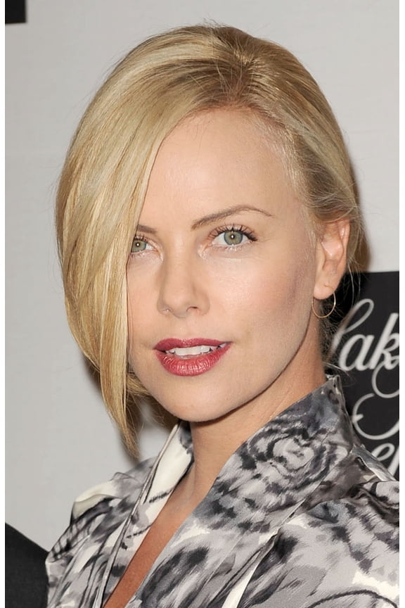Charlize Theron At In-Store Appearance For Saks Fifth Avenue New Third Floor Unveiling Canvas Art - (16 x 20)