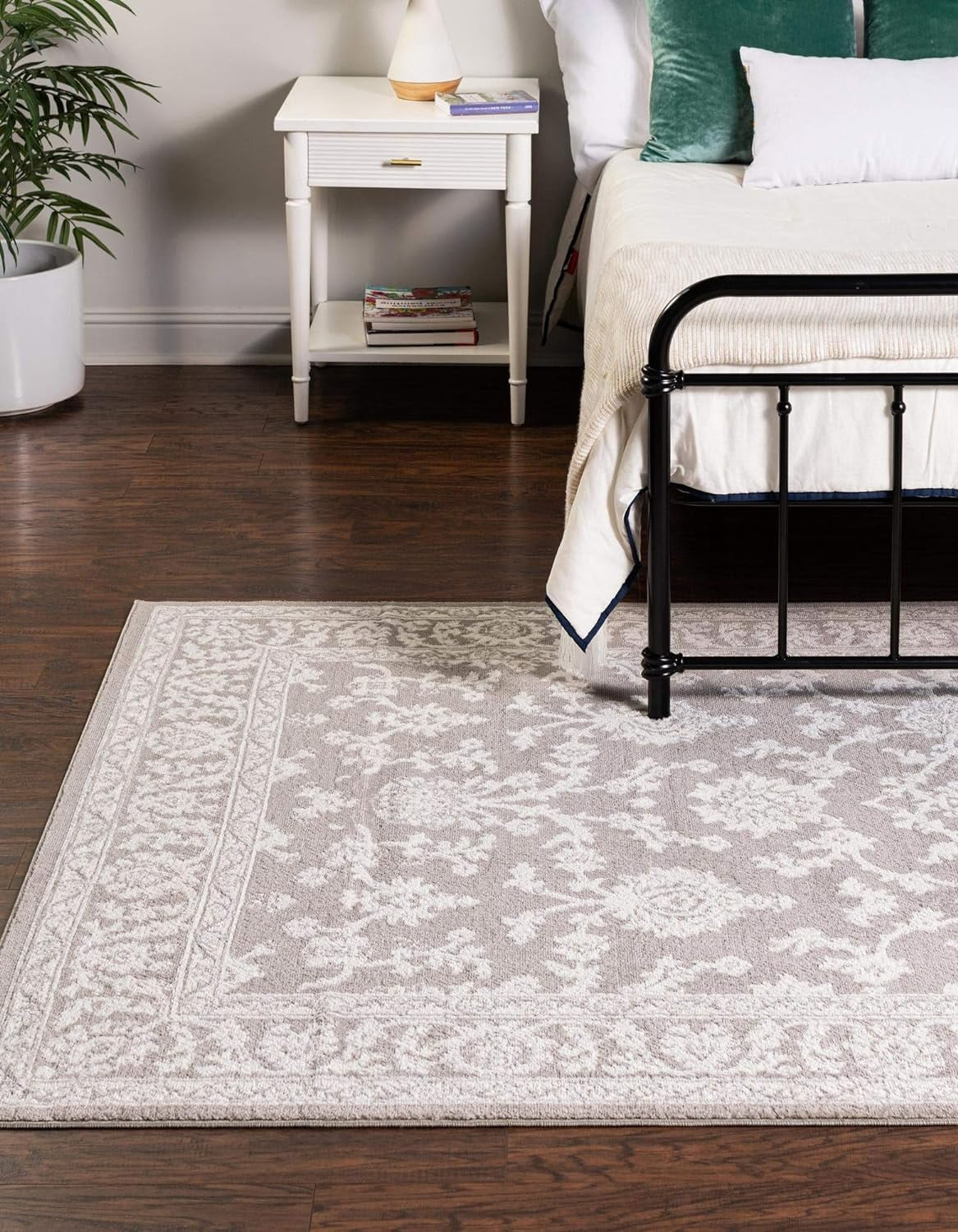 Charlotte Collection Rug 10' X 13' Light Gray LowPile Rug Perfect