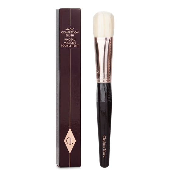 Charlotte Tilbury Magic Complexion Brush V2 Flat Foundation Brush