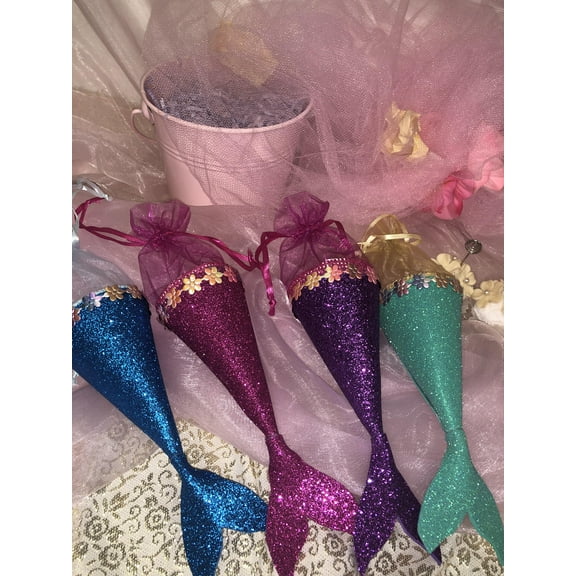 Charmed Shinny Glittered Little Mermaid Party Candy Bags Kids Birthday Favor Bags; Mix; 8 pieces