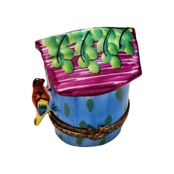 Charming Birdhouse Box for Garden Lovers Limoges Box Porcelain Figurine