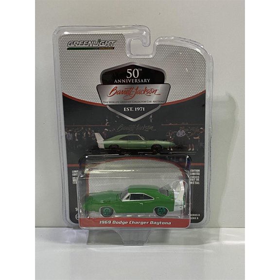 Chase Model 1969 Dodge Charger Daytona Green 1:64 Scale Greenlight 37240B