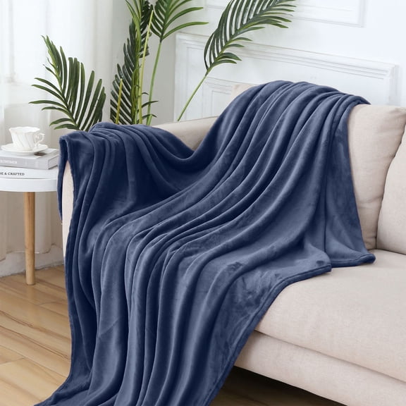 Cheapark Pet Blanket Solid Flannel Soft Warm Throw Blanket Lightweight Cozy Cushion For Dogs Cats Indoor Outdoor Use Navy Blue