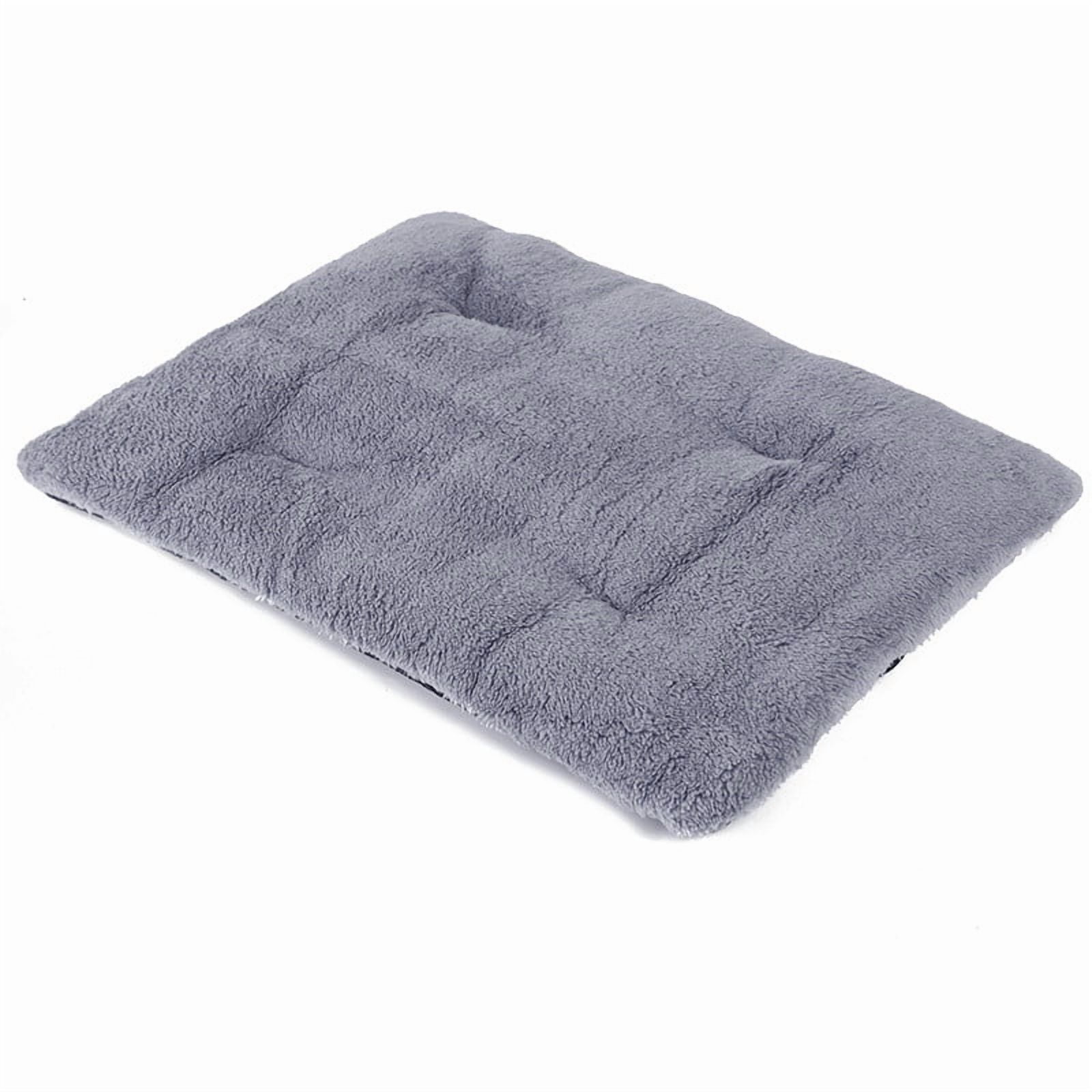 Curated visual reference: Produce Heat Retaining Pet Bed Reference: Cheapark Thickened Pet Heating Pad Warm Cushion For Dogs Cats
