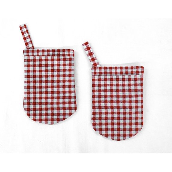 Checked Gingham Oven Mitts (Set Of 2) by Penny's Needful Things (Red)
