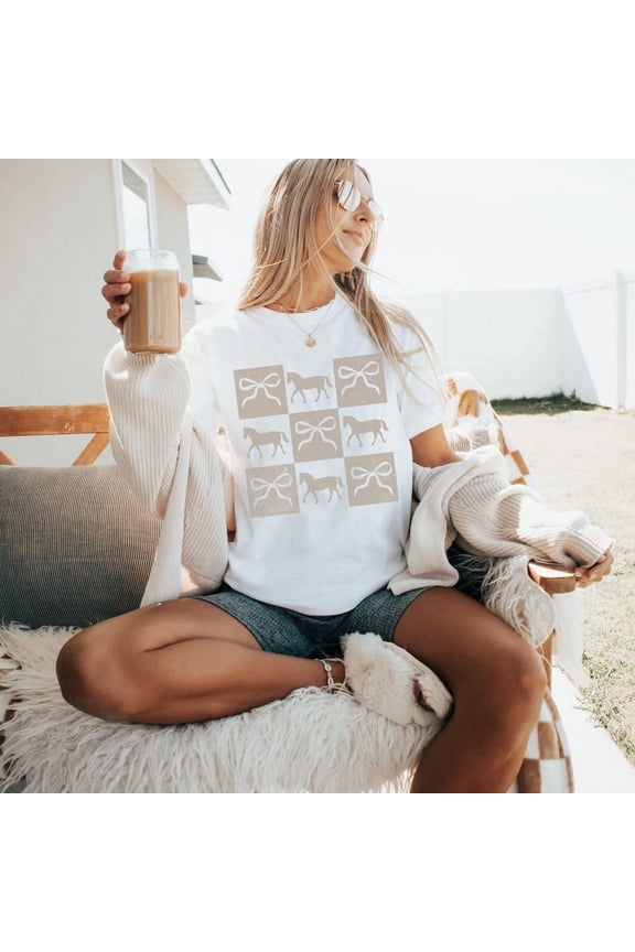 Checkered Horses Shirt, Retro Coquette T-Shirt, Vintage Western Cowgirl Tee, Horse Lovers Gift, Trendy Western Tshirt