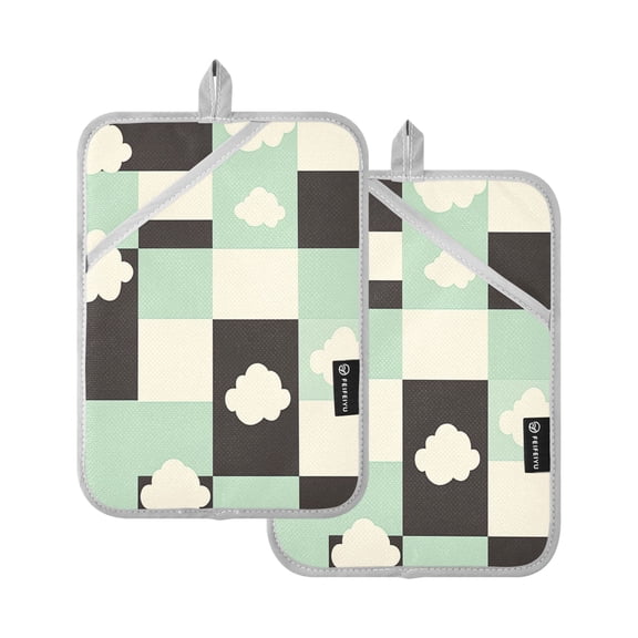Checkered Pattern with Clouds Set of 2 Heat-Resistant Quilted Pads, Silver Polyester, 7" x 9.8"