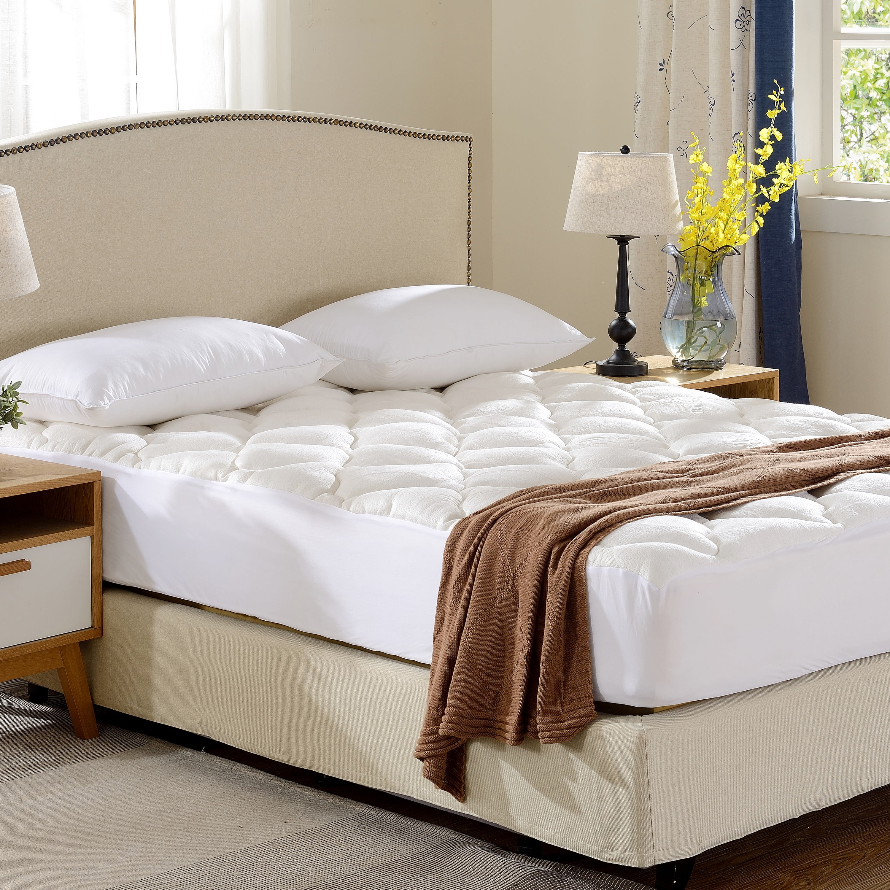 Full White Rayon from Bamboo Mattress Topper with Quilted Design