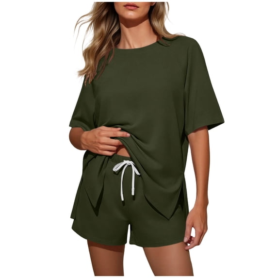 CheerKidz Womens Loose Fits Solid Color Short Sleeve Round Neck T-Shirt and Shorts Set Casual Comfortable Two Piece Outfit for Home Wear and Summer Vacation
