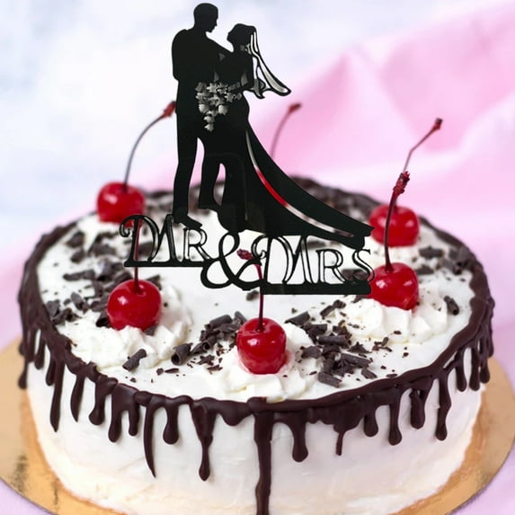 Cheers US Mr And Mrs Wedding Cake Toppers Bride and Groom Sign Wedding/Engagement Cake Toppers Decoration Black Color Heart Acrylic Silhouette Wedding Party Engagement Decoration