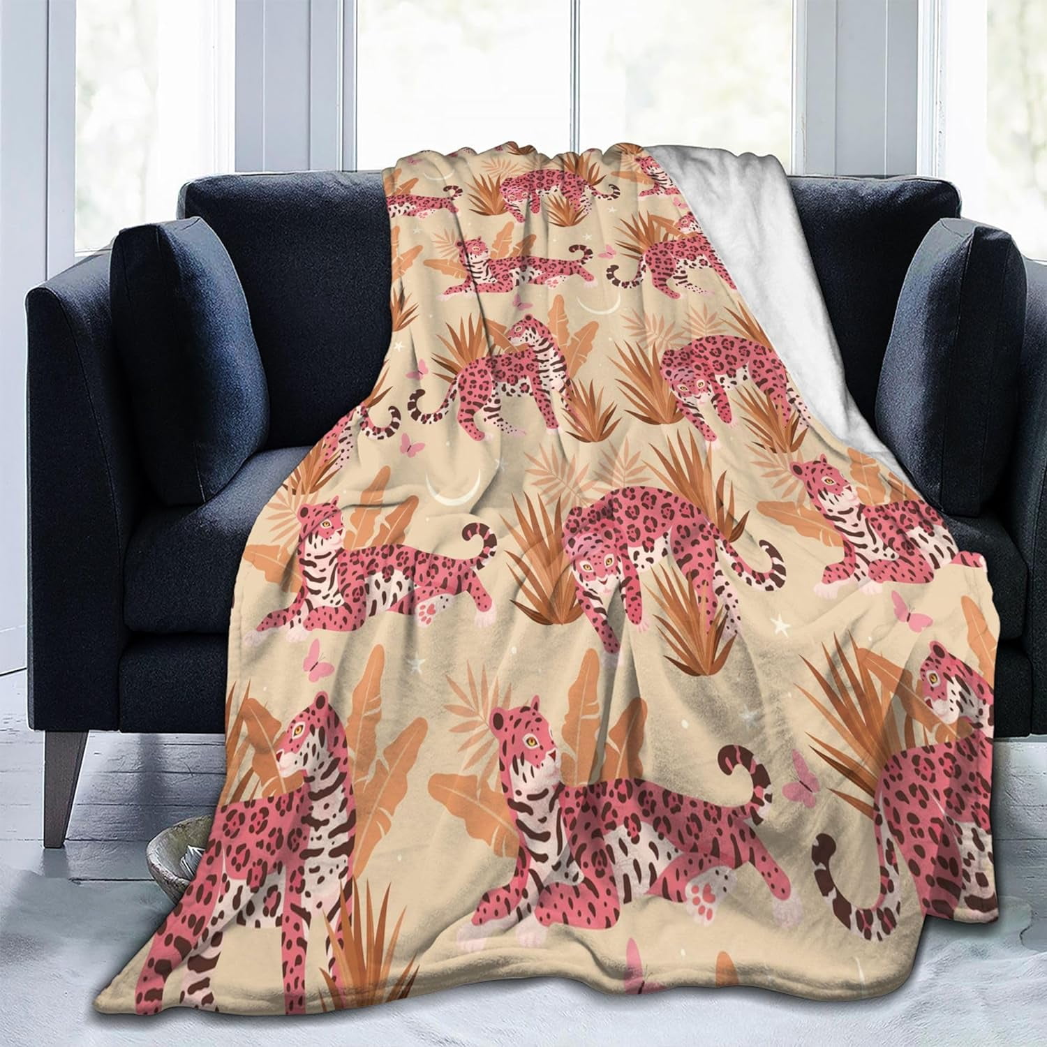Cheetah Print Gifts Blanket for Women Pink Tropical Leaves Flannel Throw Blankets Lightweight Super Soft Cozy Couch Bed Living Room Travel Christmas Birthday Decor for Girl Adult 60"x 80"