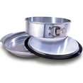 thumbnail image 1 of Chef's Planet Springform Cake Cheesecake Pan with Water Basin Aluminum 9", 1 of 2