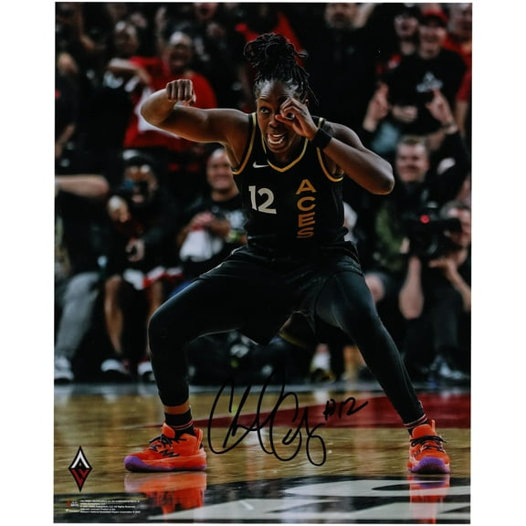 Chelsea Gray Las Vegas Aces 2023 WNBA Finals Champion Autographed 8" x 10" Action Photograph - Fanatics Authentic Certified