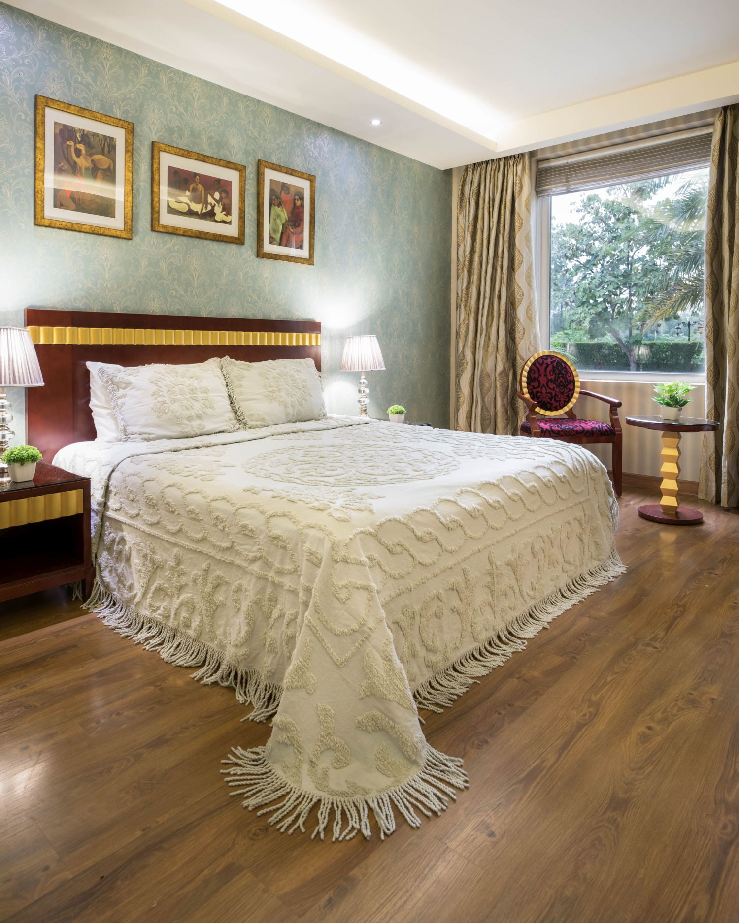 Chenille Vintage Style Tufted Fringed Ivory Twin Bedspread - Walmart.com