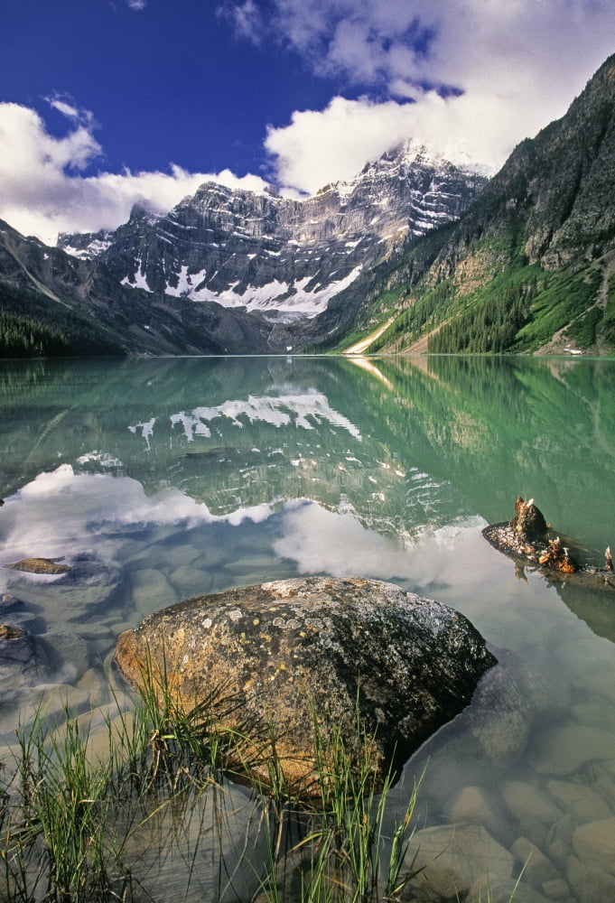 Chephren Lake Banff National Park Alberta Canvas Art - Darwin Wiggett Design Pics (22 x 32)