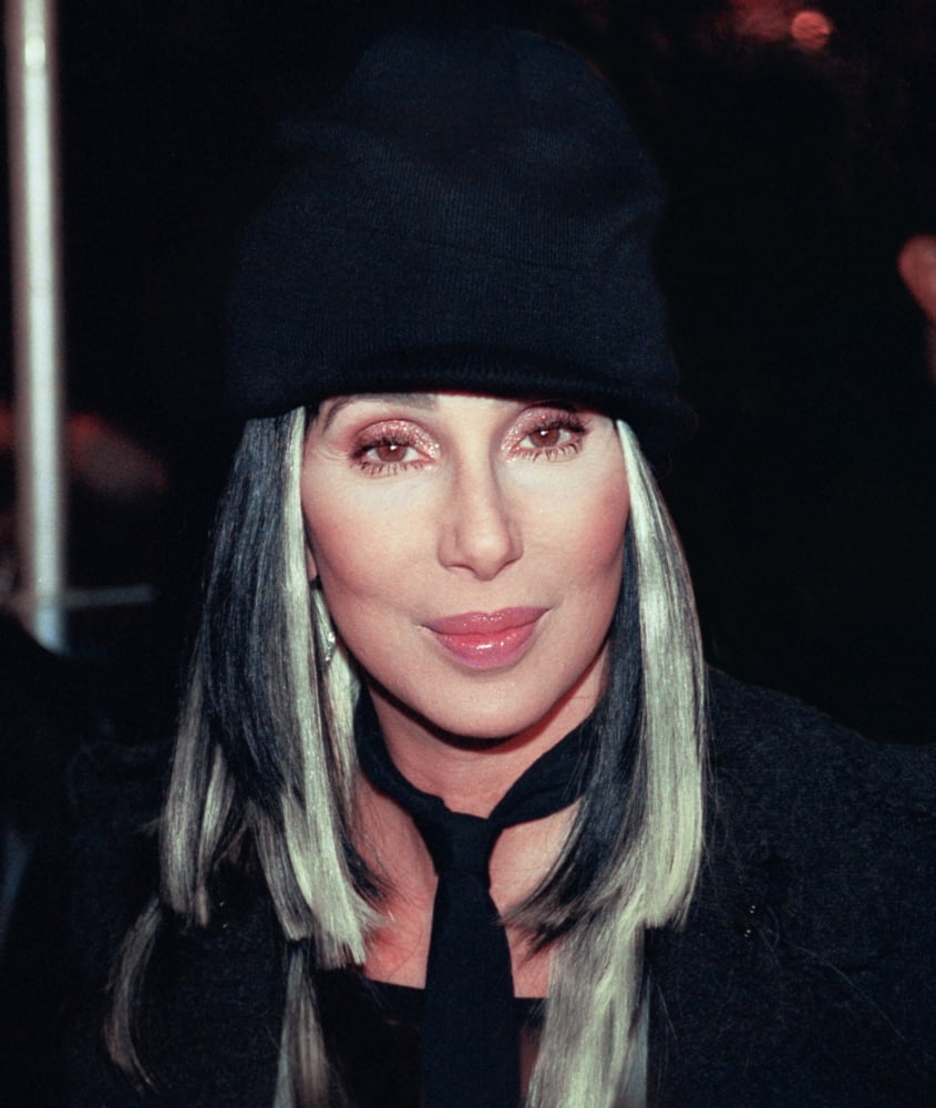 Cher At The Premiere Of Stuck On You Canvas Art -  (16 x 20)
