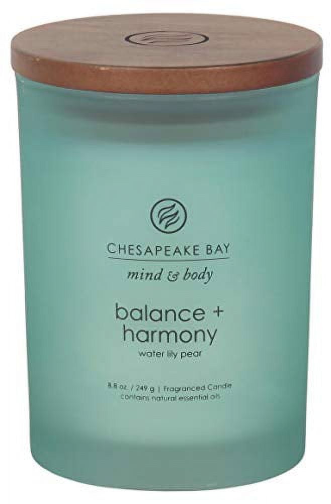 Green Frosted Glass Jar Soy Candle with Wooden Lid