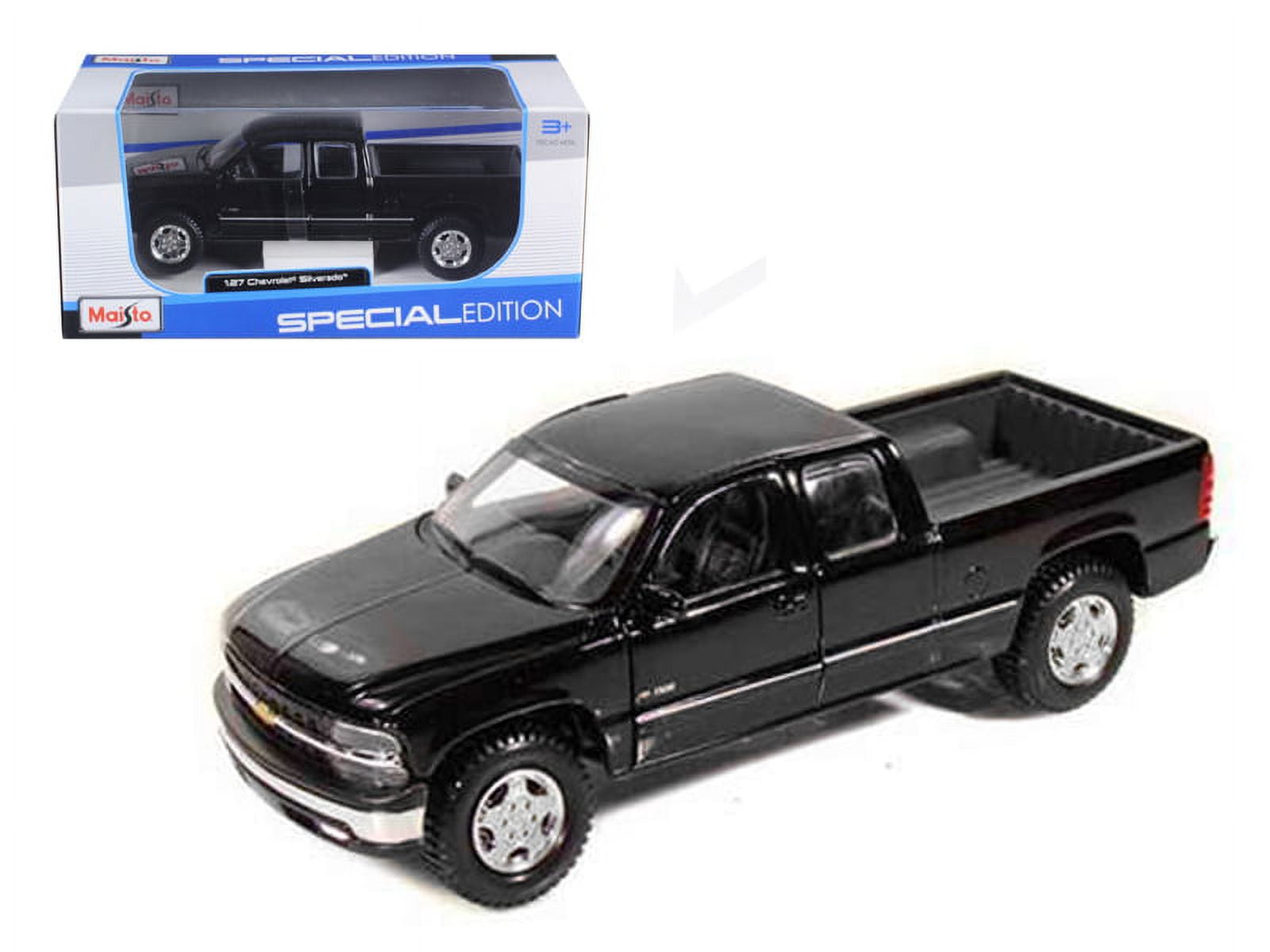 Chevrolet Silverado 1500 Pick Up Truck Black 1/27 Diecast Model by Maisto