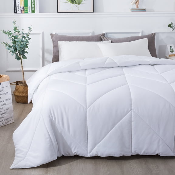 Chevron Stitch Comforter - Down Alternative - White - Full/Queen