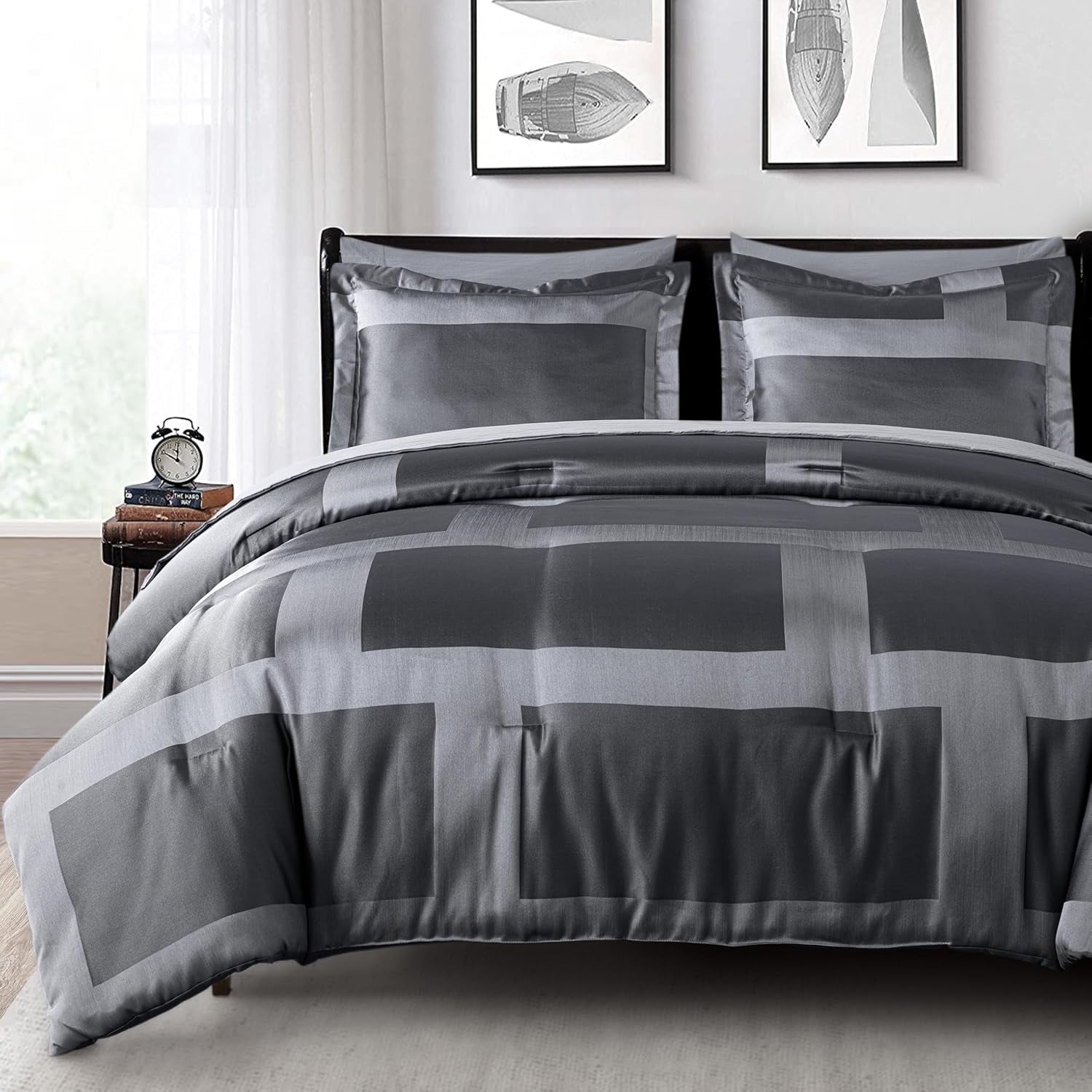 Gray Geometric Microfiber Queen Bed in a Bag Set