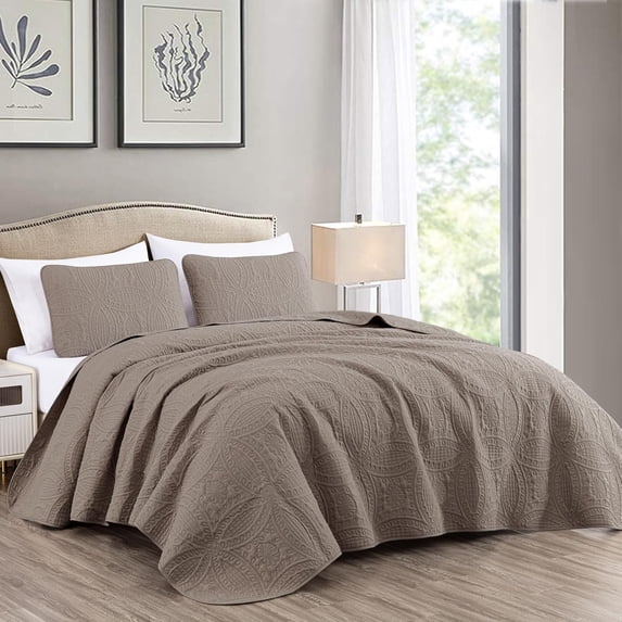 Chezmoi Collection Austin Queen Oversized Bedspread Set, 3-Piece Lightweight Microfiber Quilted Coverlet for All Seasons, Taupe