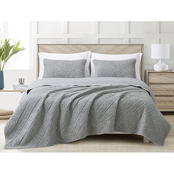 Chezmoi Collection Bethany 3-Piece Queen Sherpa Quilt Set - Floral Quilted Sherpa Blanket Reversible Washed Microfiber Lightweight Bedspread - Queen Size, Gray