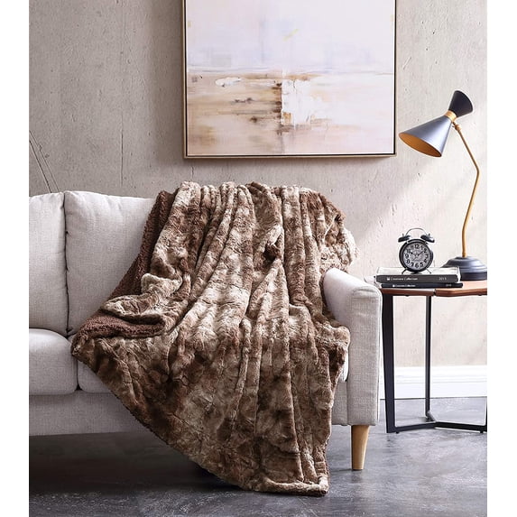 Chezmoi Collection Brown Blanket Faux Wolf Fur Sherpa Fleece Throw Blanket 60" x 75"