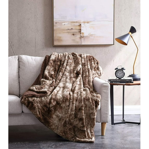 Chezmoi Collection Brown Blanket Faux Wolf Fur Sherpa Throw Blanket 50" x 65"