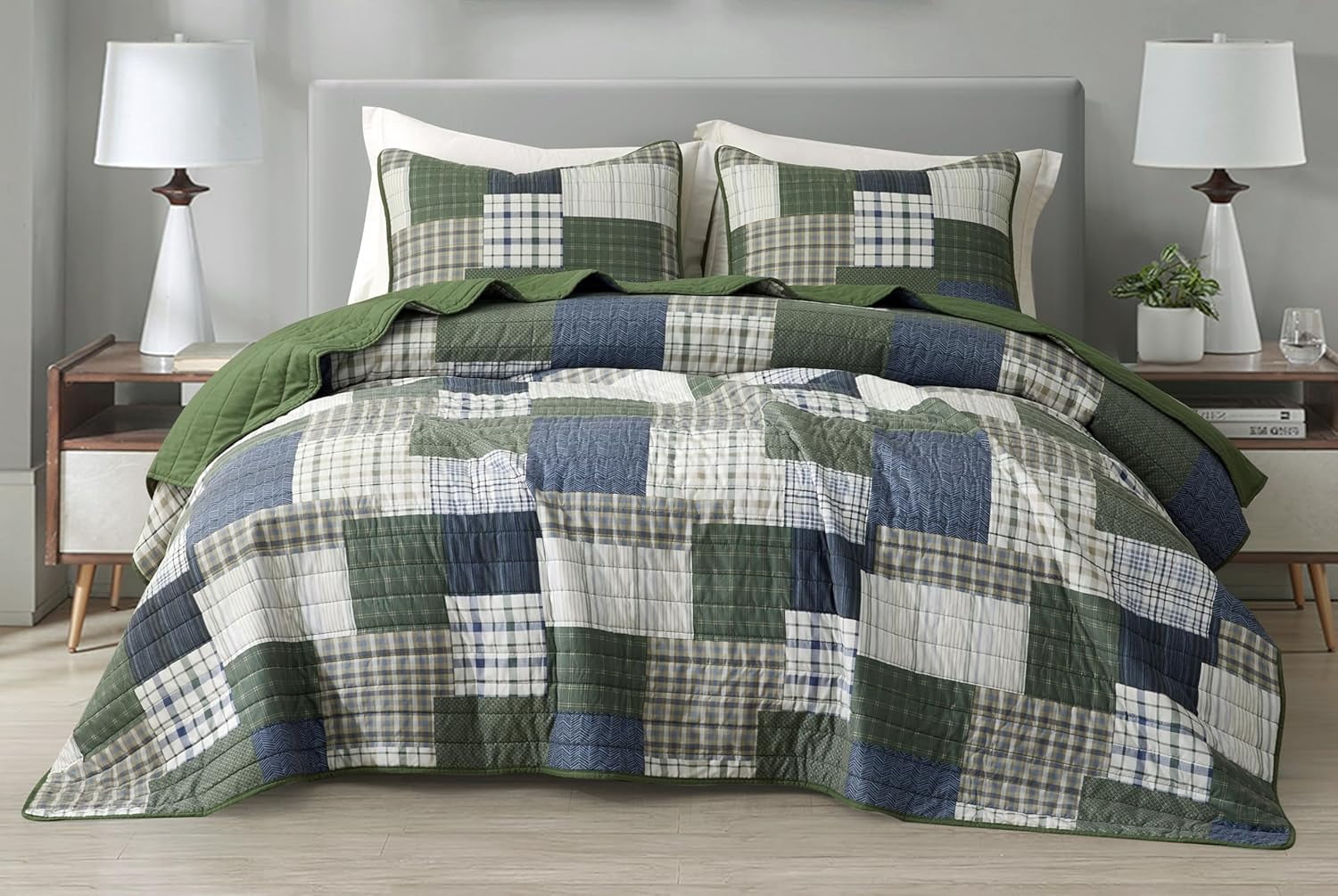 Chezmoi Collection Cedar 3-Piece Printed Patchwork Quilt Set, Green Navy Plaid Coverlet, Pre-Washed Microfiber Lightweight Bedspread for All Seasons, Oversized King Size