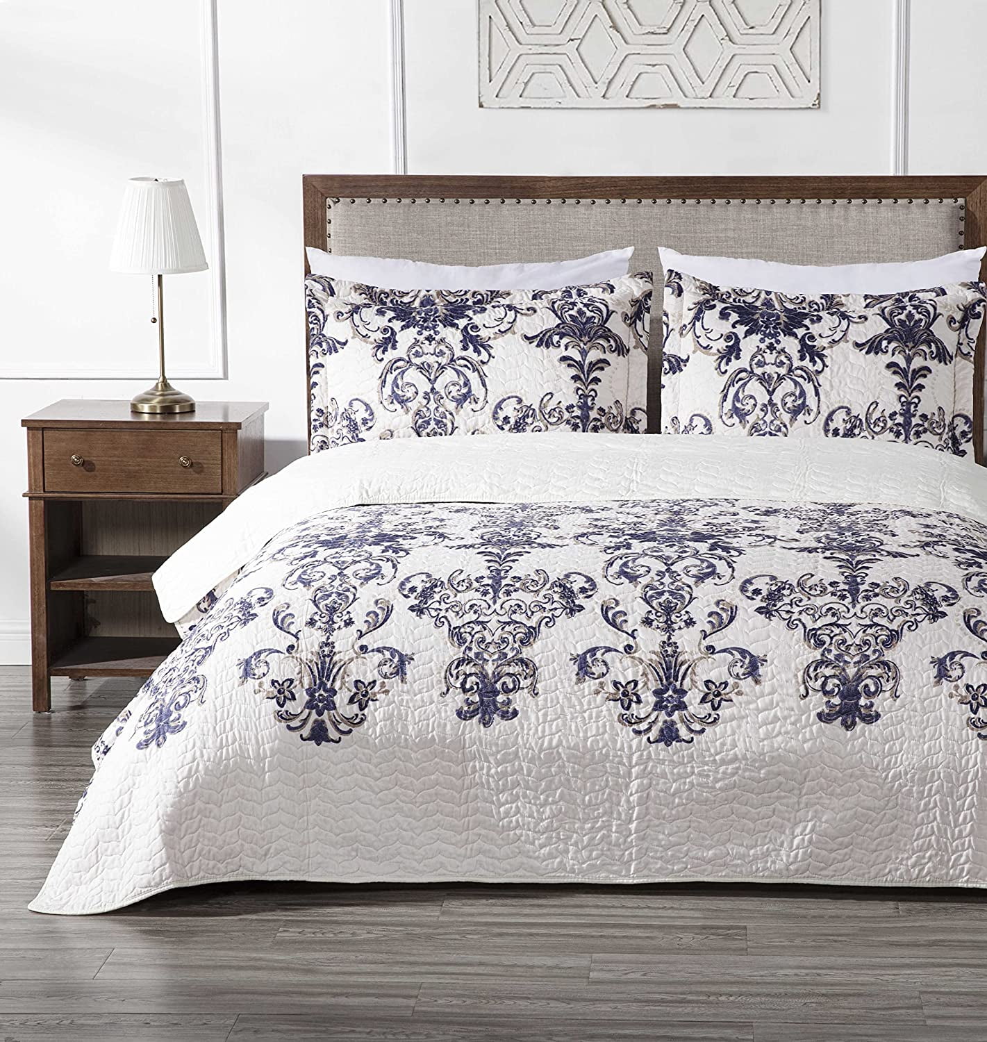 Chezmoi Collection Chloris 3-Piece Pre-Washed Medallion Quilt Set, Printed Floral Microfiber Navy Blue Taupe Light Ivory Bedspread, Queen