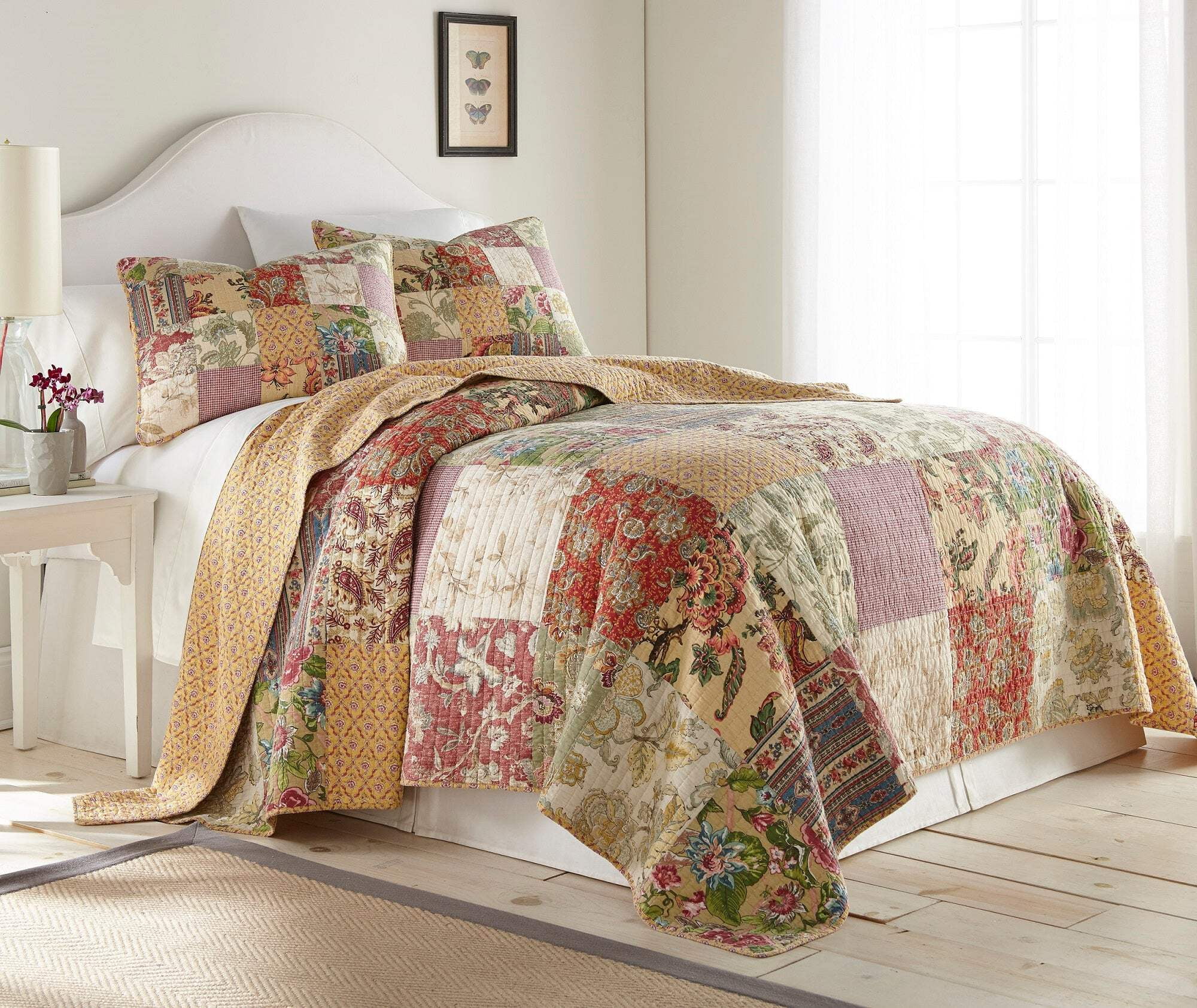 Delaney King Red Cotton Reversible Patchwork Quilt Set