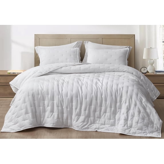 Chezmoi Collection Glen 3-Piece Crescent Stitched Quilt Set, Queen Size, White, Rayon Derived from Bamboo & Polyester Blended, Soft Breathable Cooling Bedspread for Hot Sleepers