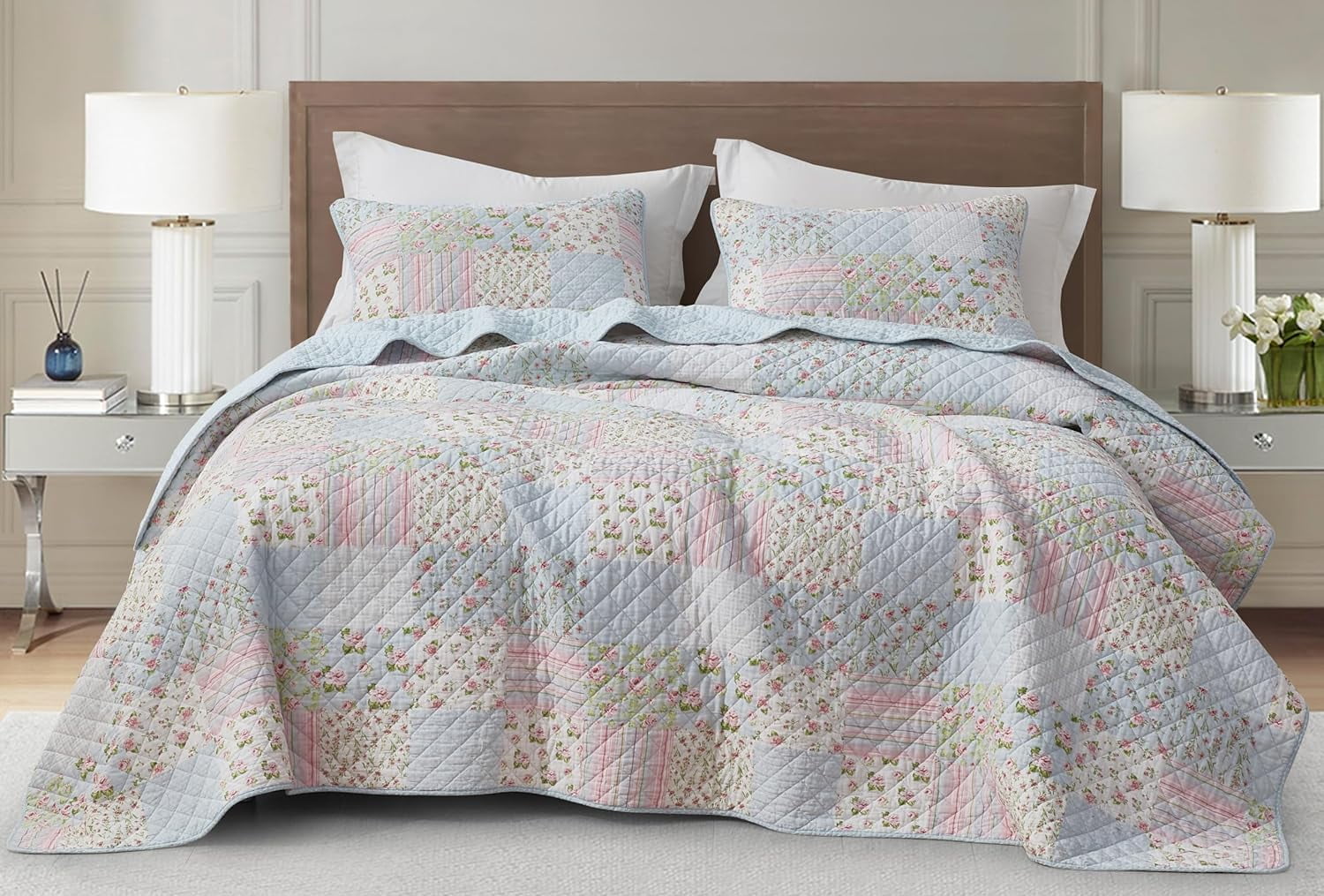 Ivory and Floral Cotton Reversible Full Quilt Set