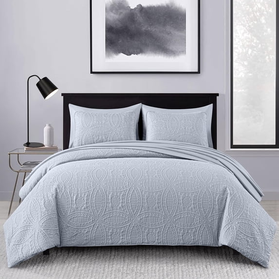 Chezmoi Collection Liam 7-Piece Silver Gray Bed in a Bag Queen Comforter Set with Sheets Medallion Embossed Bedding Set