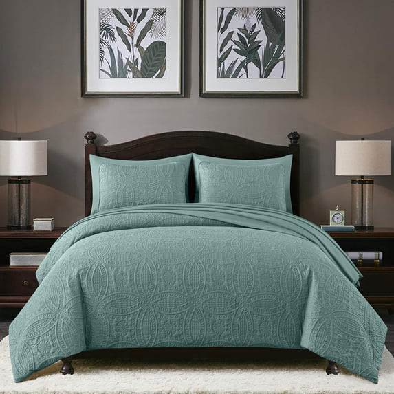 Chezmoi Collection Liam 7-Piece Spa Blue Bed in a Bag King Comforter Set with Sheets Medallion Embossed Bedding Set