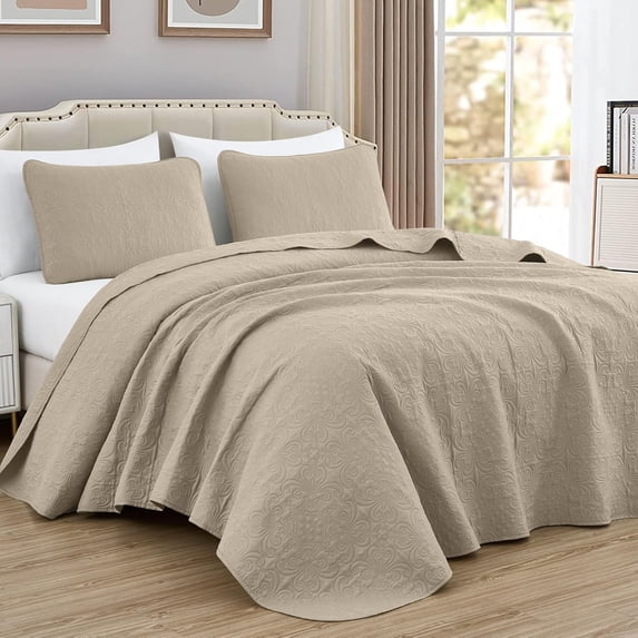 Chezmoi Collection Luca 3-Piece Oversized Bedspread Set, Queen Size, Khaki, Summer Quilt Lightweight Microfiber Bedspread 100 x 106, Floral Medallion Pattern Coverlet for All Season
