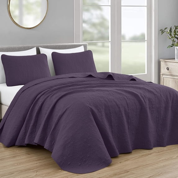 Chezmoi Collection Luca 3-Piece Oversized Bedspread Set, Queen Size, Purple, Summer Quilt Lightweight Microfiber Bedspread 100 x 106, Floral Medallion Pattern Coverlet for All Season