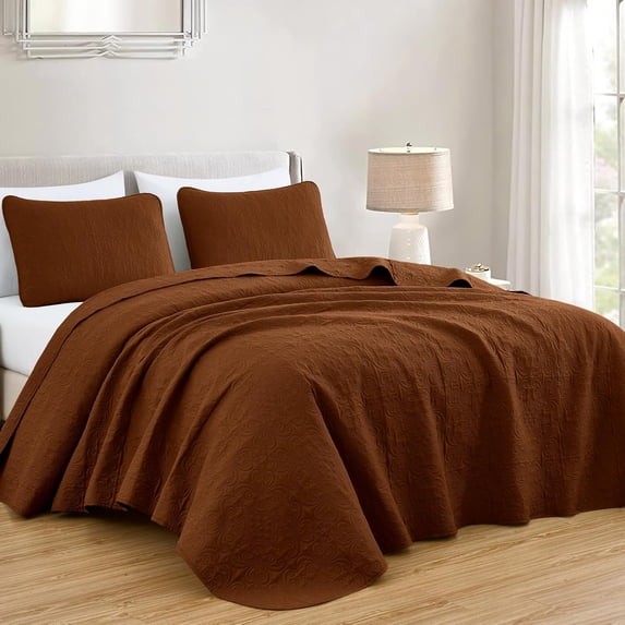 Chezmoi Collection Luca 3-Piece Oversized Bedspread Set, Queen Size, Umber, Summer Quilt Lightweight Microfiber Bedspread 100 x 106, Floral Medallion Pattern Coverlet for All Season