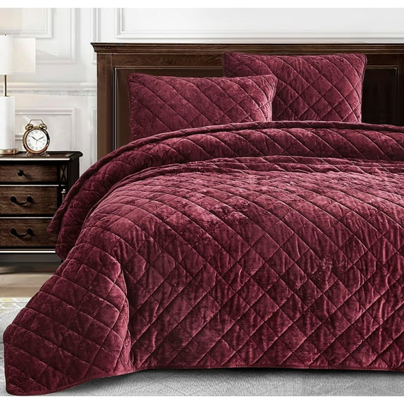 Chezmoi Collection Lux Burgundy Velvet Quilt King Set, 3-Piece Lush Plush Distressed Velvet Bedding All Season Lightweight Bedspread Brushed Microfiber Reverse with Diamond Stitch Quilting