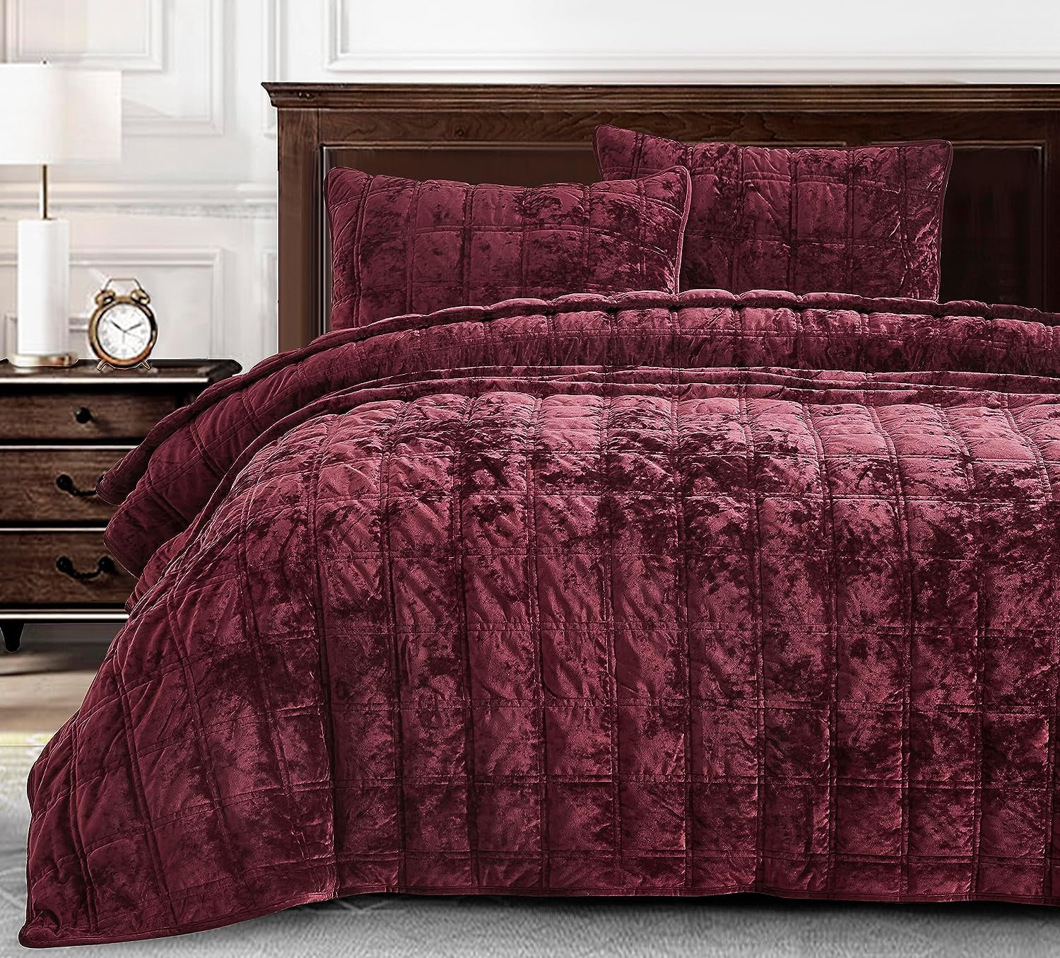 Burgundy Velvet Reversible Queen Quilt Set