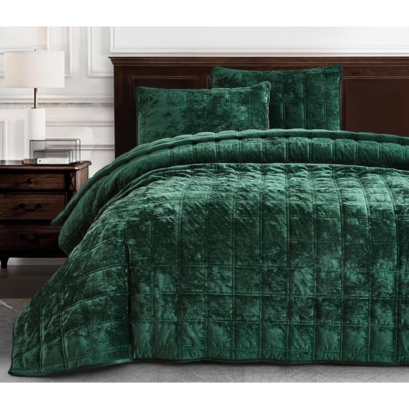 Chezmoi Collection Piers Forest Green Velvet Quilt King Set, 3-Piece Lush Plush Distressed Velvet Bedding All Season Lightweight Bedspread, Brushed Microfiber Reverse with Double Square Stitch